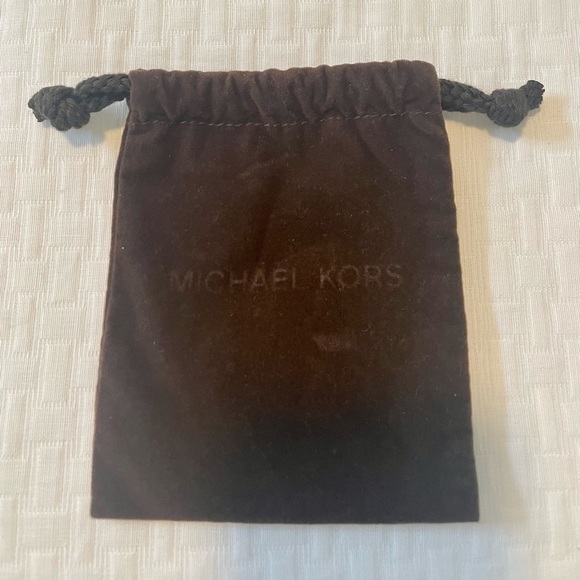 Authentic Michael Kors Everest Pavé Gold-Tone Watch - Picture 6 of 6